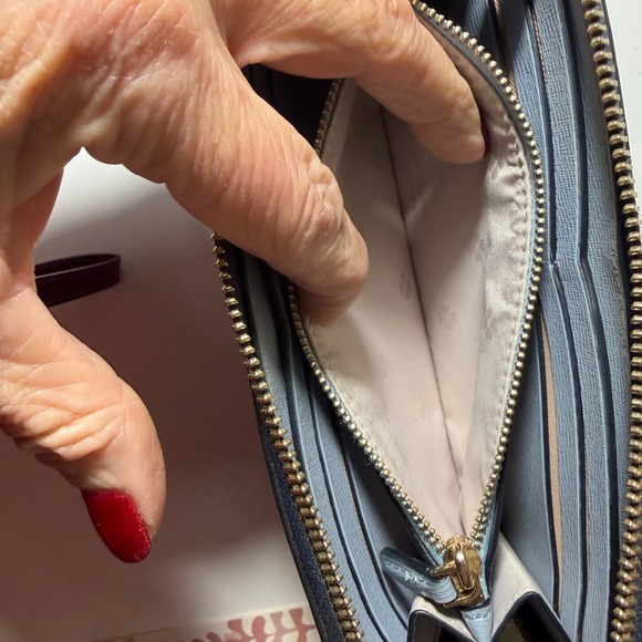 Kate Spade NY Metallic Night Navy Blue Leather Zip Around Continental Wallet - Picture 13 of 13